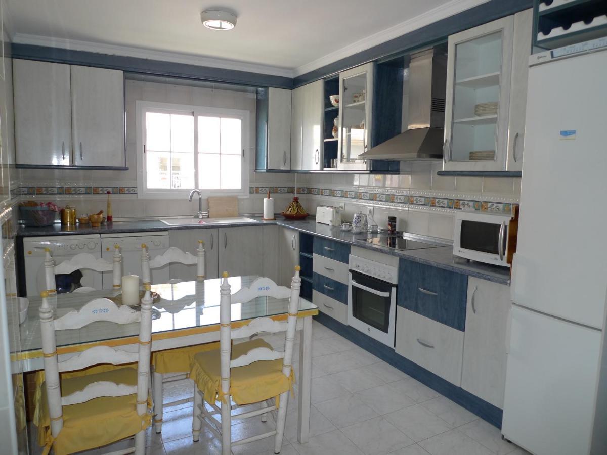 Torrox Costa Beachfront Apartment Exterior foto