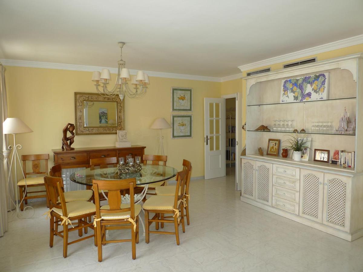 Torrox Costa Beachfront Apartment Exterior foto