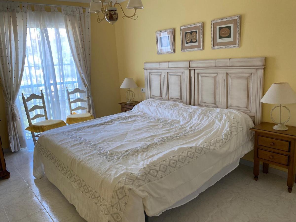 Torrox Costa Beachfront Apartment Exterior foto