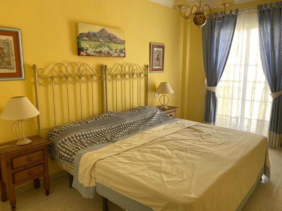 Torrox Costa Beachfront Apartment Exterior foto